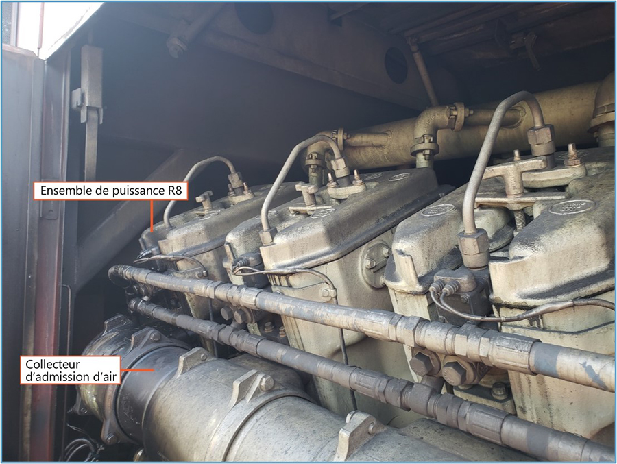 Collecteur d’admission d’air et ensemble de puissance R8 de la locomotive CP 9779 (Source : BST)